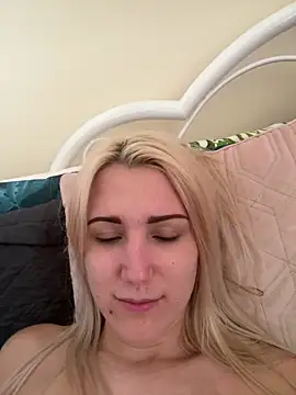OliviaMaeBabe's Webcam Show