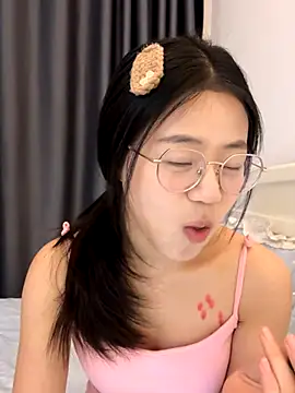 Ella-A9's Webcam Show