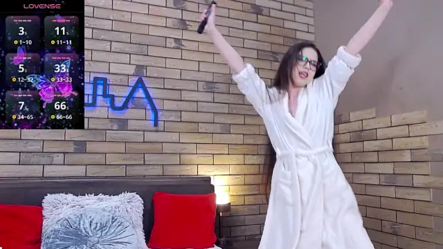 KaylaLewys' Webcam Show