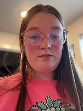PussiesnCream_'s Webcam Show
