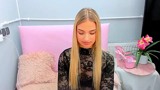 EvetteRose's Webcam Show