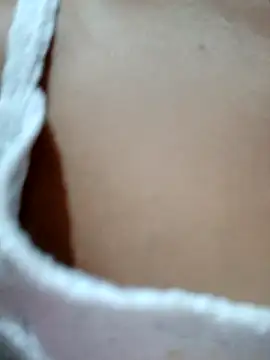 Zoe_Sweett18's Webcam Show