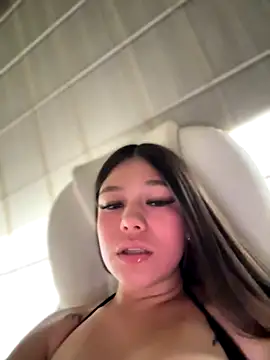 Alyshanon18's Webcam Show