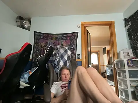 Daddyssllut's Webcam Show