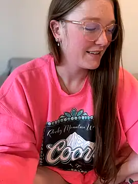 PussiesnCream_'s Webcam Show