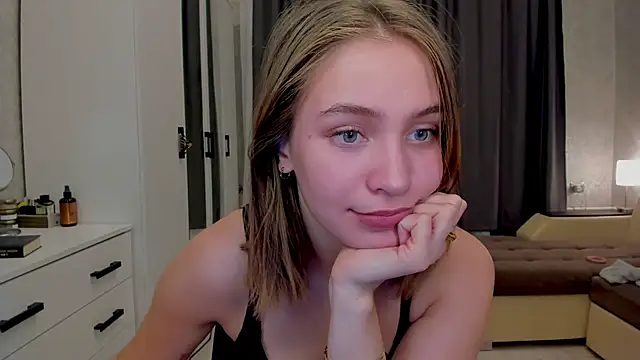 Shawty_Maria's Webcam Show