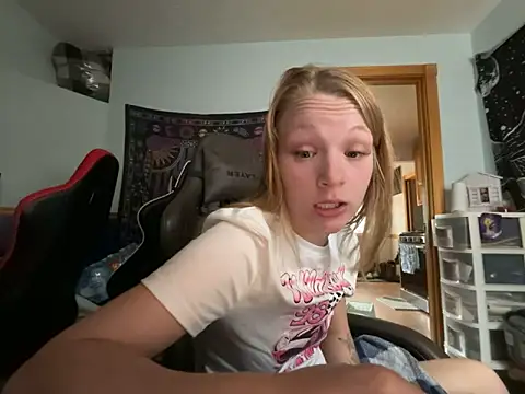 Daddyssllut's Webcam Show