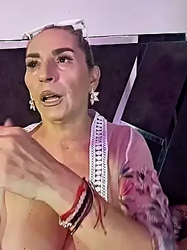 Lossexycacha's Live Sex Cam Show