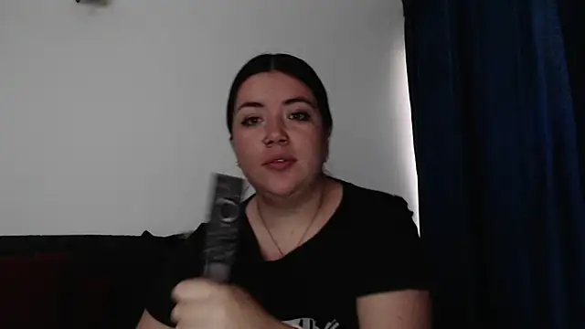 evilheart_69's Webcam Show