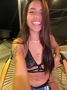 Alice_surprise's Webcam Show