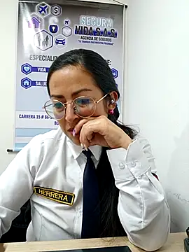 MARIANA-12_'s Webcam Show