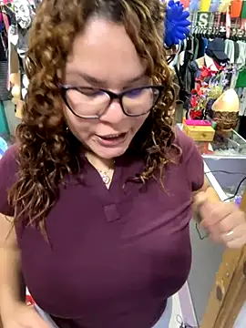 STOREMEIROSALIA's Webcam Show