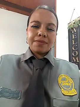 Ariana-07's Webcam Show