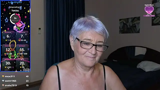 Sandra_Snowflake's Webcam Show