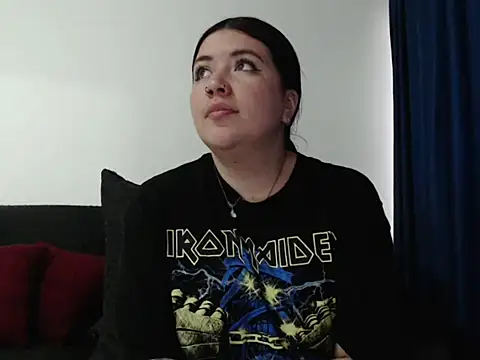 evilheart_69's Webcam Show