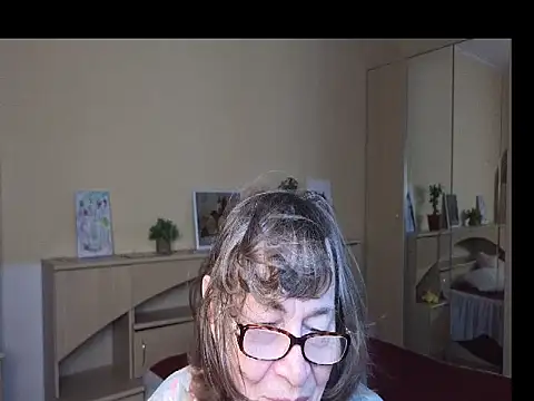 Betty_Brick's Webcam Show