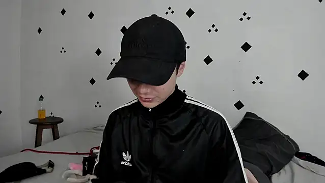 crushnier1's Webcam Show