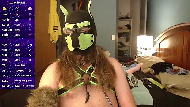 kinkywolf429's Webcam Show