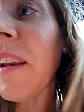 SkyelarSommer Webcam-Show