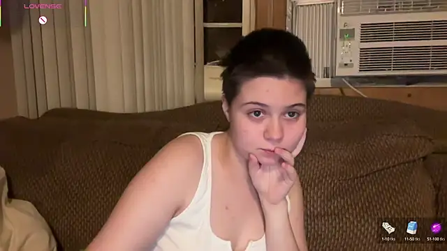 dazeyrayne's Webcam Show