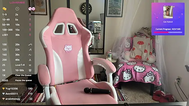xxNaughtyNicolexx's Webcam Show
