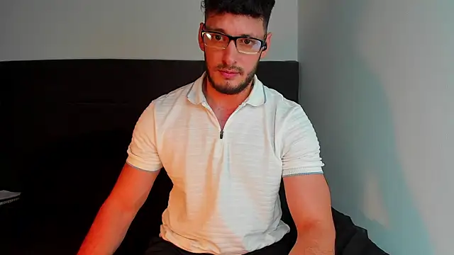 alejandro__2's Webcam Show