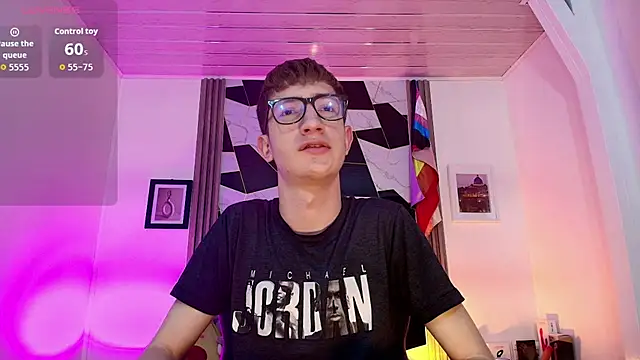 Erik_Osorio's Webcam Show