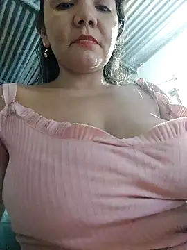 room_24funn's Webcam Show