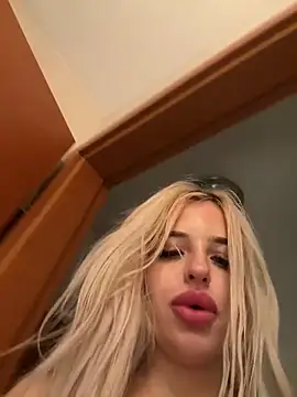 Steffi_Snowbunny's Webcam Show