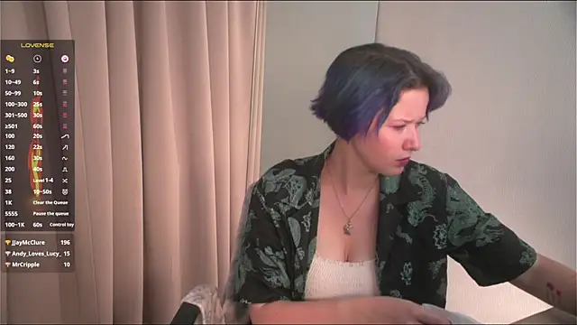 bluebeell's Webcam Show