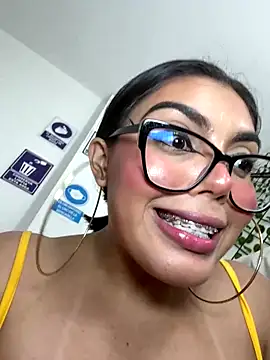 zui_lu's Webcam Show