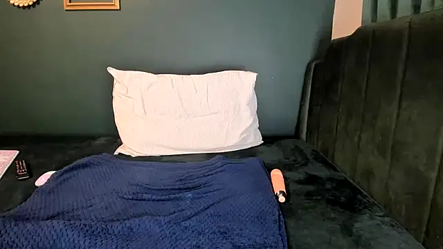 ellla_LA's Webcam Show