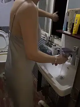 xiiuuff18's Webcam Show