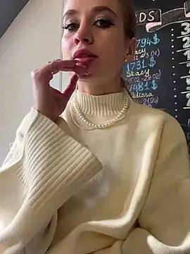 KiraMyers' Webcam Show