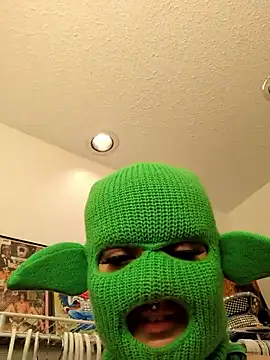 goblingirl888's Webcam Show