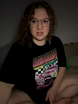 EmmieRae's Webcam Show