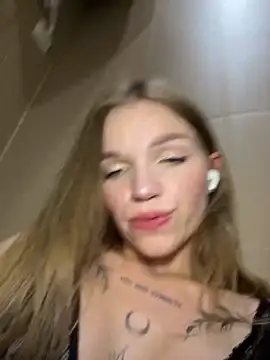Porn_cornn's Webcam Show