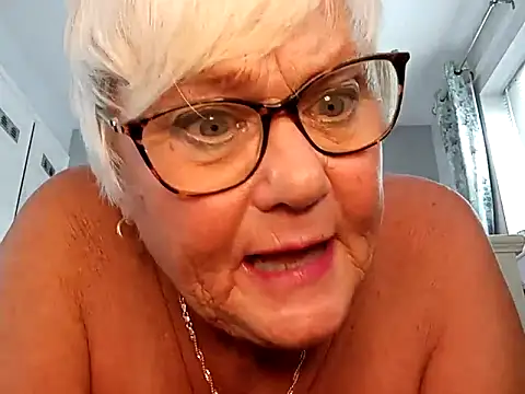 suesinner's Webcam Show