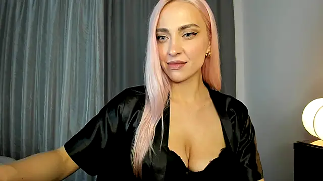 _Miss_Valentina_'s Webcam Show