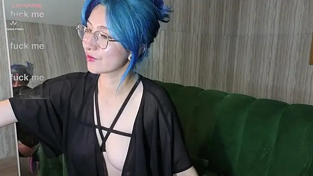 celeste_wood_t's Webcam Show