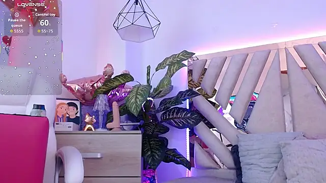 Camille_jhonson's Webcam Show