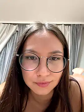 BlossomDreamer's Webcam Show