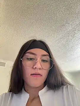yuliacj's Live Sex Cam Show