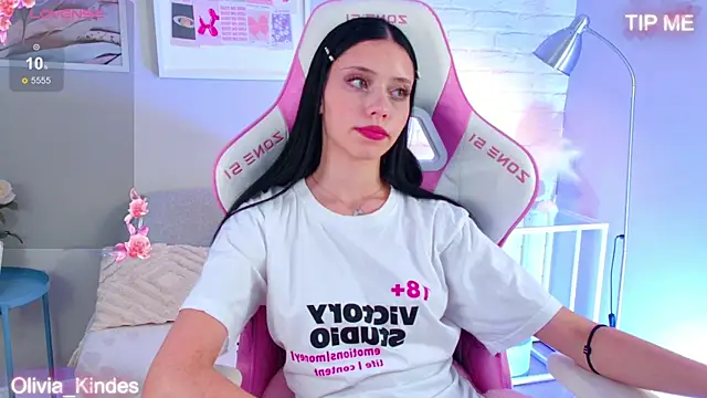 Olivia_Kindes Webcam-Show