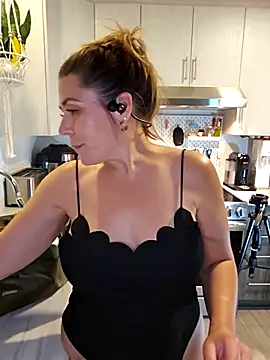 Ellie-L-Elizabeth's Webcam Show