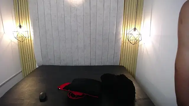 Laurayjuann's Webcam Show