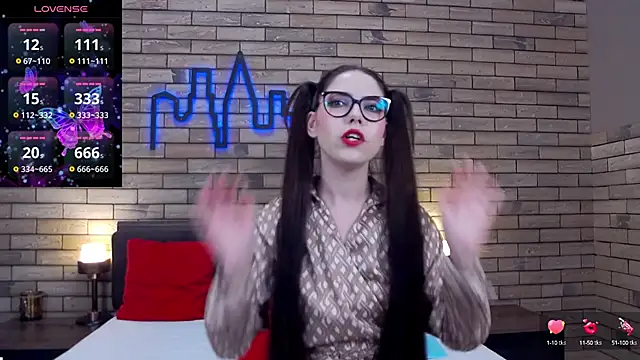 KaylaLewys' Webcam Show