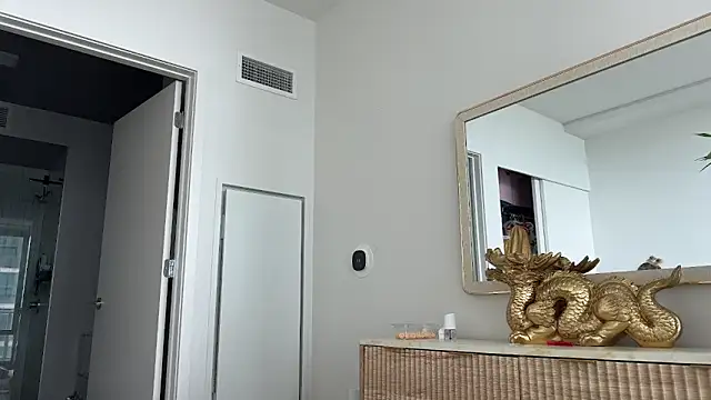 Graciemae_baexx's Webcam Show