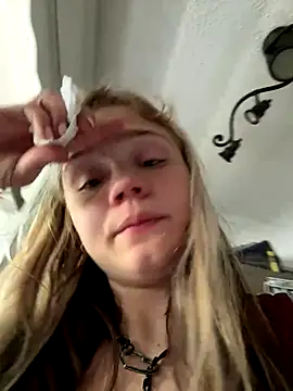 Cutiepiespanks' Webcam Show