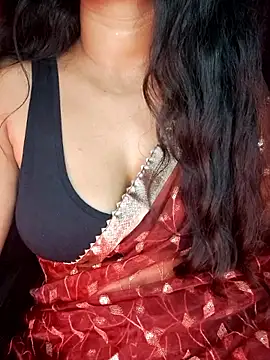 SexyAndHottie Adlı Modelin Web Kamerası Şovu